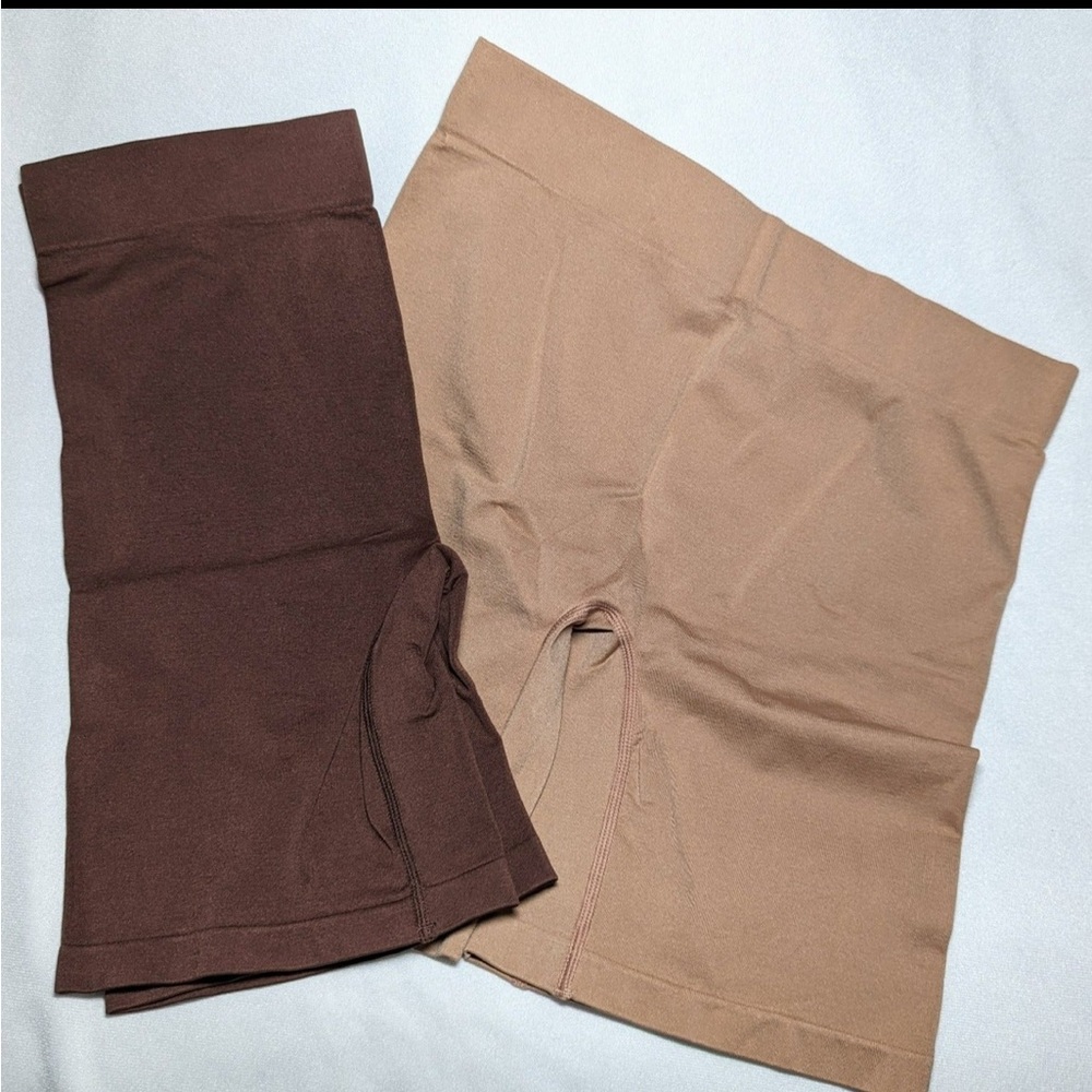Never Worn - 2 Pair Women's Slip Shorts Sz L